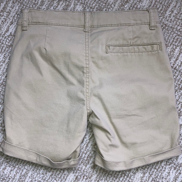 ARIZONA JEAN CO. 2 Pairs Midi Shorts - Picture 3 of 8